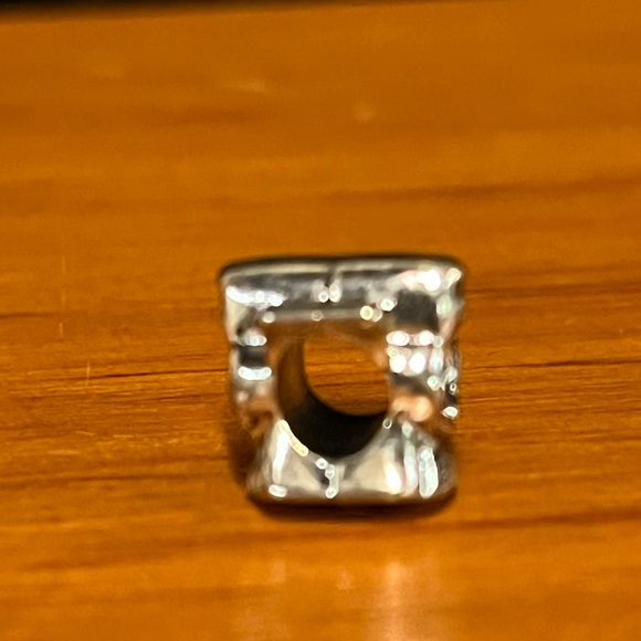 💕 3/$10 Angel Sliding Charm - Picture 5 of 5